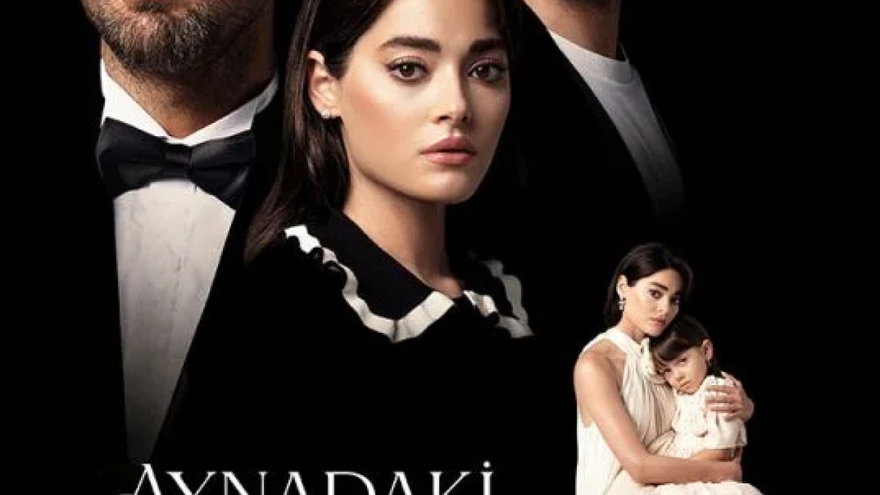 مسلسل غريب في المرآة الموسم الاول الحلقة 3 الثالثة مترجمة