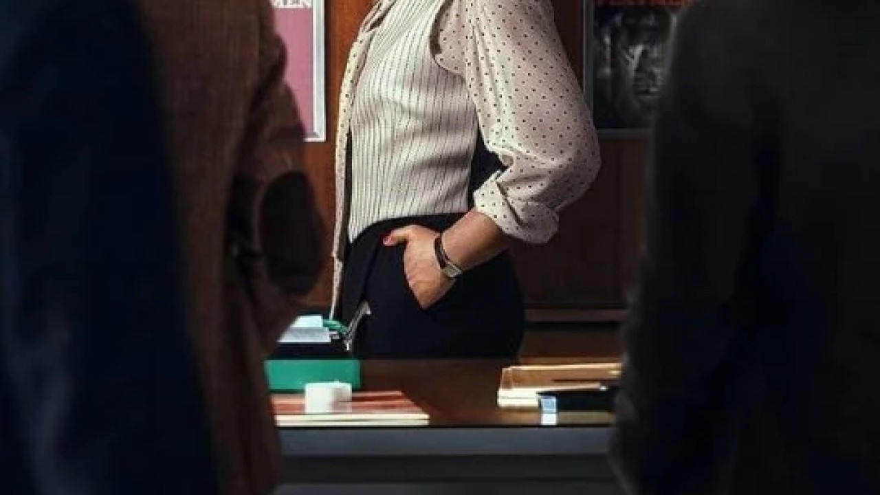 مسلسل Mrs Playmen